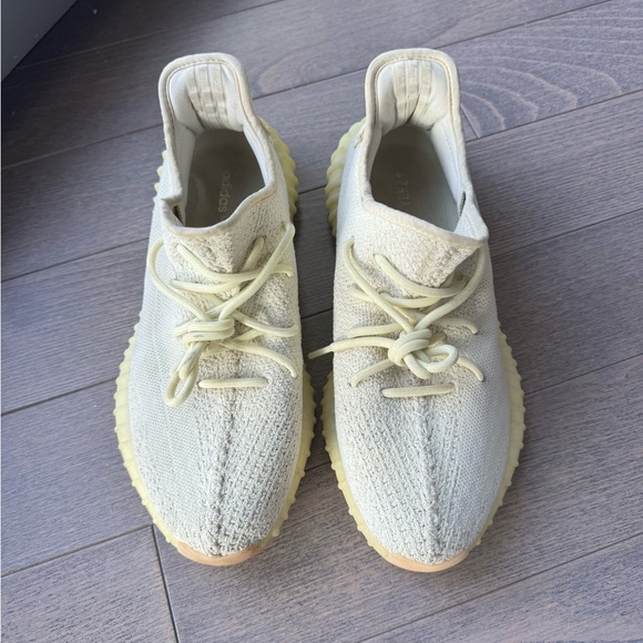 Adidas Yeezy 350 v2 Butters - Picture 4 of 5